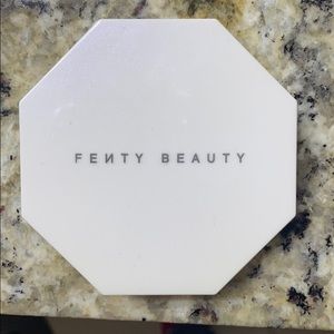 Fenty Beauty Killawatt Freestyle Highlighter